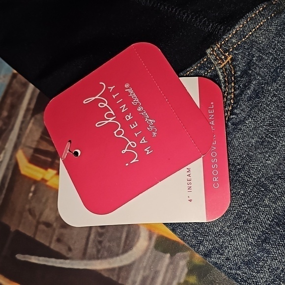 Isabel Maternity Crossover Panel Jean Shorts Size 2/26 NWT - Picture 8 of 9